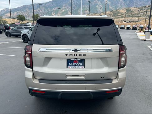 Used 2022 Chevrolet Tahoe LT w/ LT Signature Plus Package AWD/4WD image 9