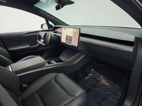 Used 2022 Tesla Model X AWD/4WD image 23