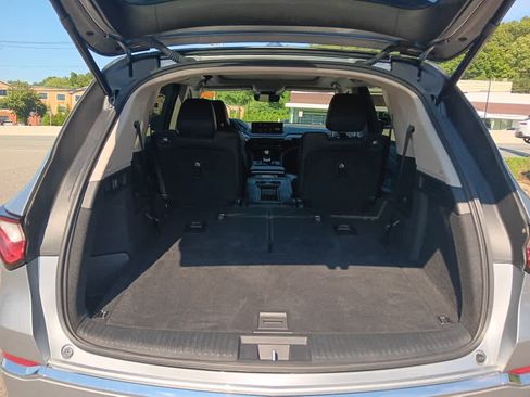 Used 2024 Acura MDX SH-AWD image 32