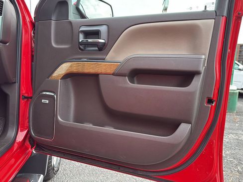 Used 2016 Chevrolet Silverado 1500 LTZ w/ LTZ Plus Package image 15