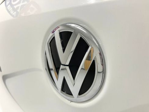 Used 2017 Volkswagen Tiguan Wolfsburg Edition image 18