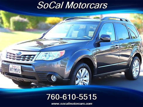 Used 2013 Subaru Forester 2.5X Premium w/ All-Weather Plus Pkg AWD/4WD image 1