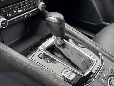 Used 2020 MAZDA CX-5 Touring FWD image 30