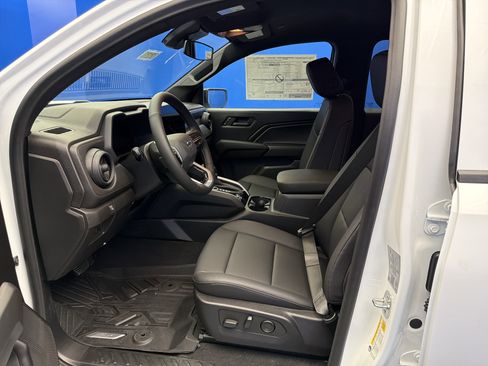 New 2026 Chevrolet Colorado Trail Boss AWD/4WD image 13