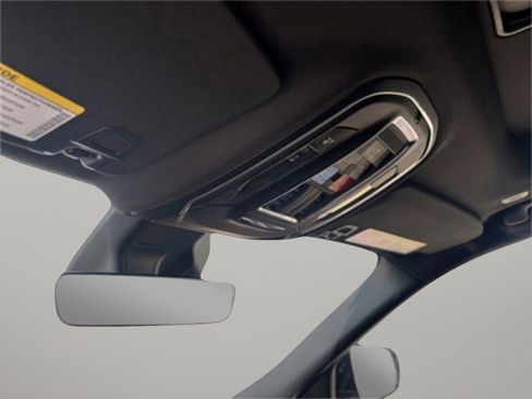 New 2025 Jeep Grand Cherokee L Altitude image 17