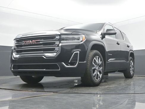 Used 2023 GMC Acadia SLT image 48