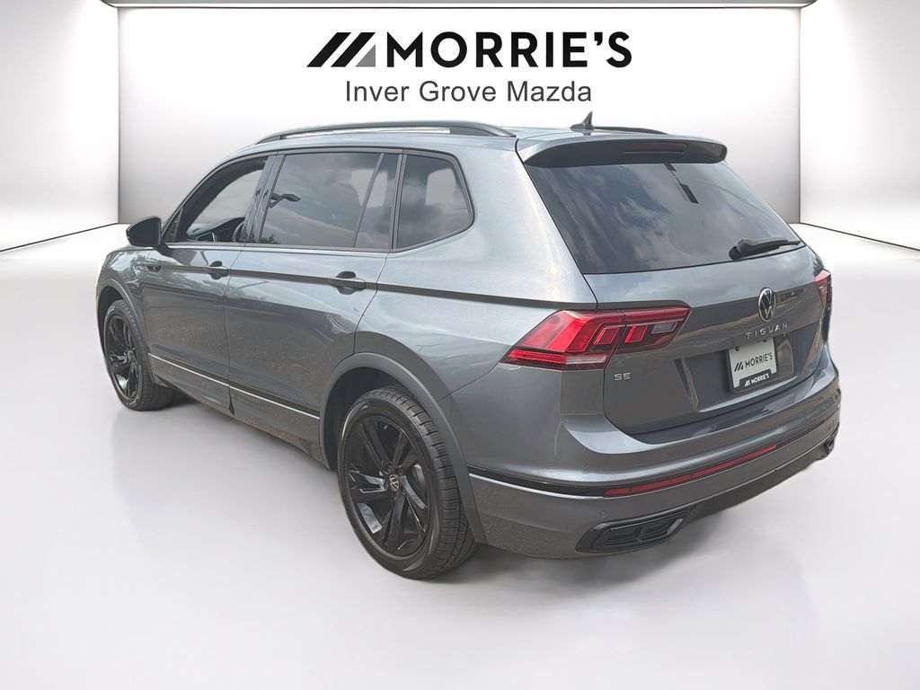 Used 2023 Volkswagen Tiguan SE R-Line FWD image 7