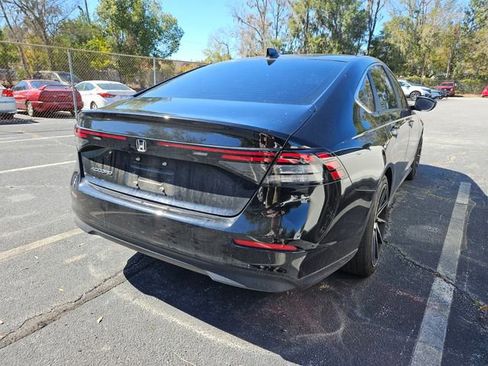 Certified 2024 Honda Accord LX image 7