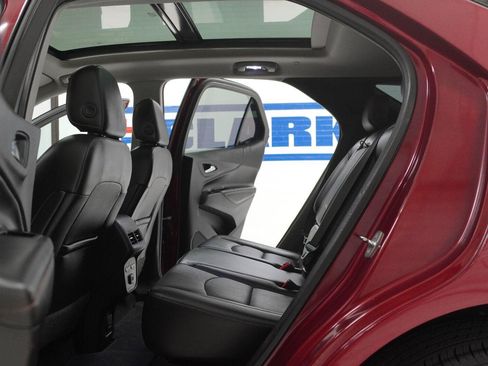 Used 2020 Chevrolet Equinox Premier FWD image 30
