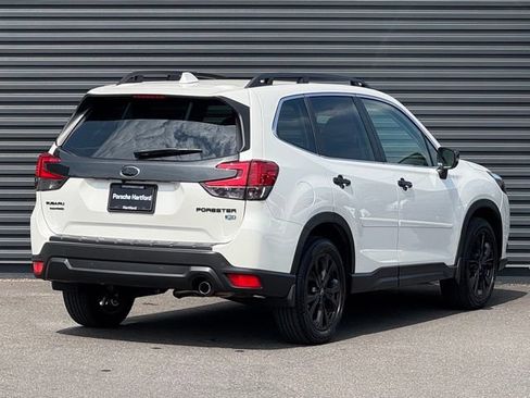 Used 2023 Subaru Forester Limited AWD/4WD image 7