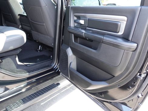 Used 2023 RAM 1500 Classic Warlock AWD/4WD image 32