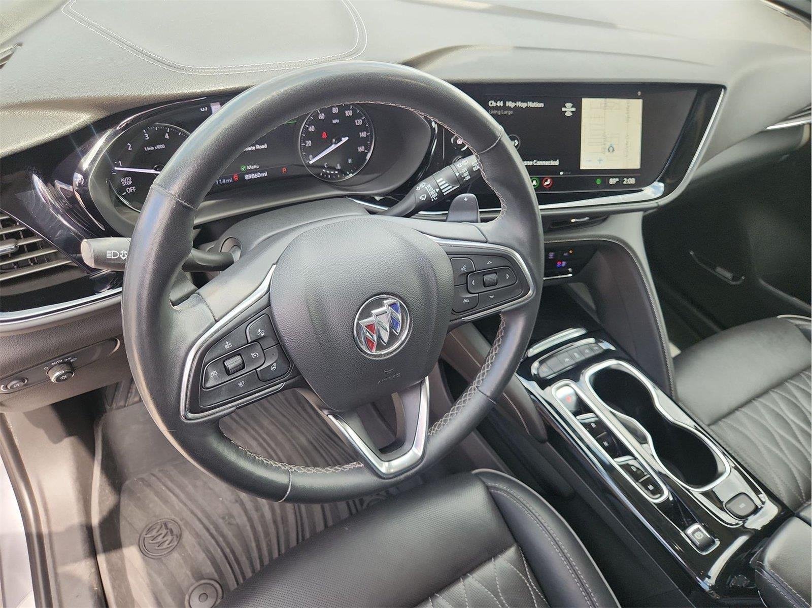 Certified 2022 Buick Envision Avenir w/ Technology Package II FWD image 10