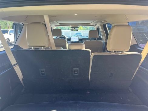 Used 2022 Ford Expedition Max XLT RWD image 17