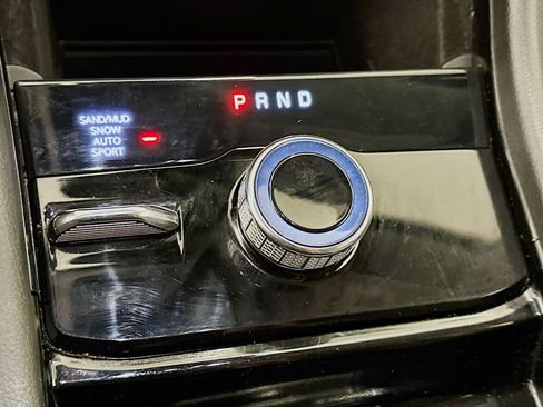 Used 2021 Jeep Grand Cherokee L Limited image 24