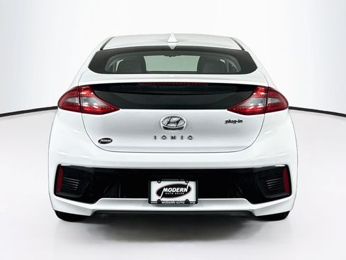 Used 2019 Hyundai Ioniq Plug-In Hybrid FWD image 14