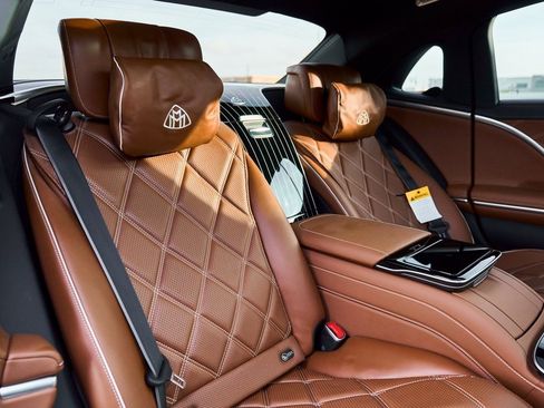 Used 2026 Mercedes-Benz Maybach S 680 4MATIC image 48