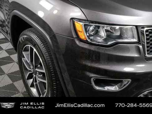 Used 2021 Jeep Grand Cherokee Limited RWD image 37