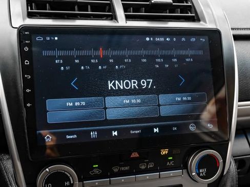 Used 2012 Toyota Camry SE FWD image 27