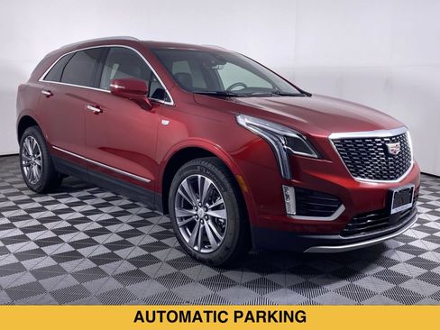 Certified 2025 Cadillac XT5 Premium Luxury w/ Technology Package AWD/4WD image 21