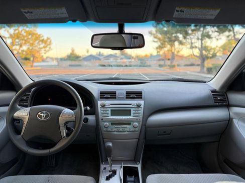 Used 2007 Toyota Camry Sedan image 16