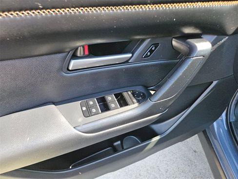 Used 2025 MAZDA CX-50 AWD 2.5 Hybrid w/ Premium Pkg image 15