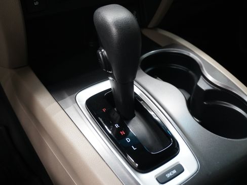 Used 2016 Honda Pilot EX-L image 29