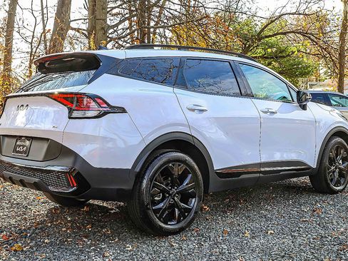 Certified 2025 Kia Sportage X-Line image 6