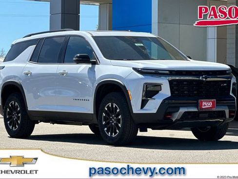 New 2026 Chevrolet Traverse Z71 w/ Enhanced Driving Package image 1