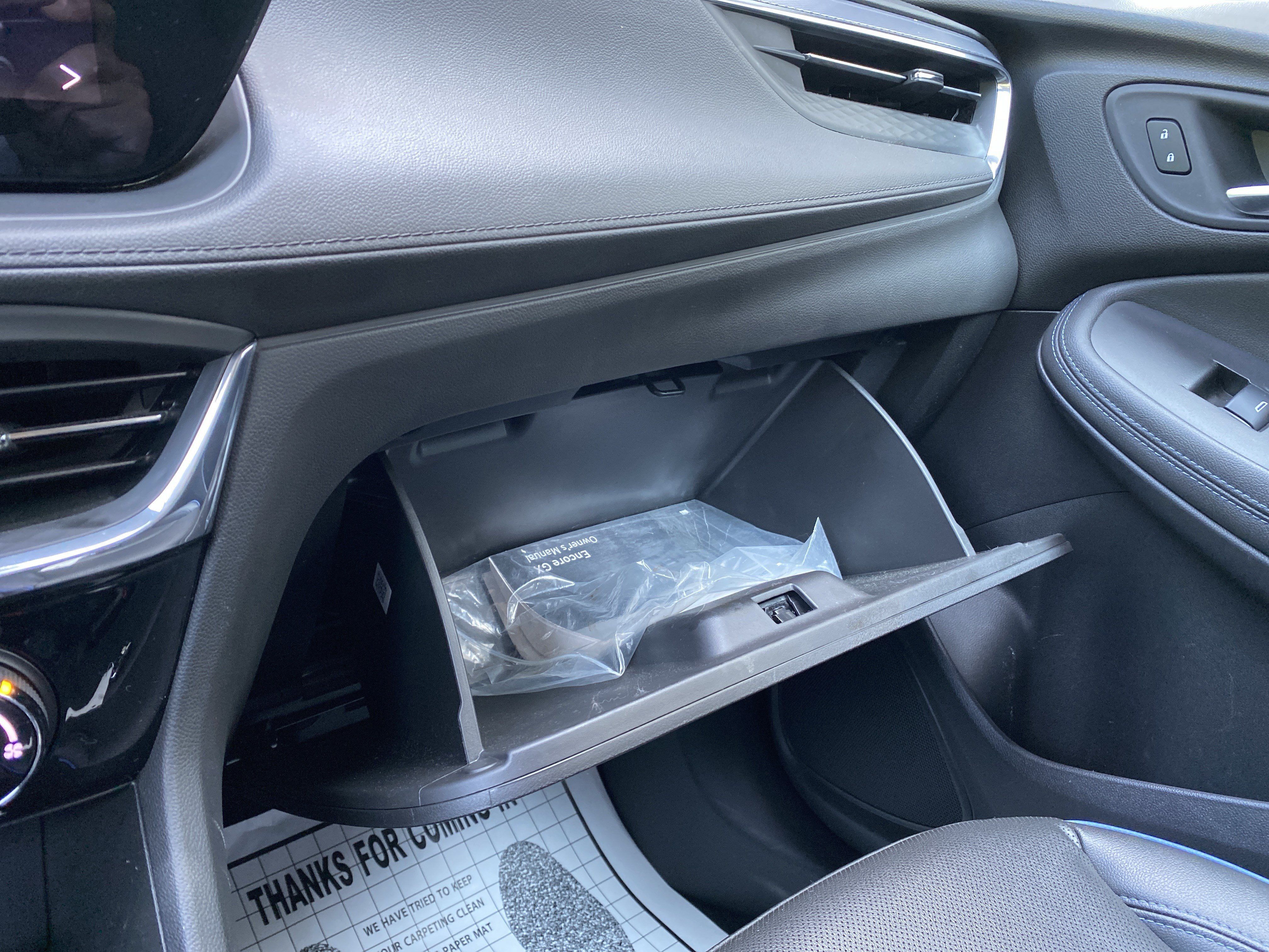 Used 2025 Buick Encore GX Sport Touring FWD image 29