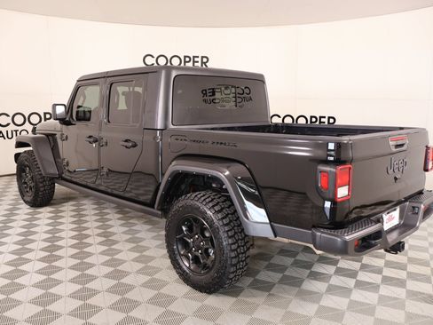 Used 2023 Jeep Gladiator Sport AWD/4WD image 22