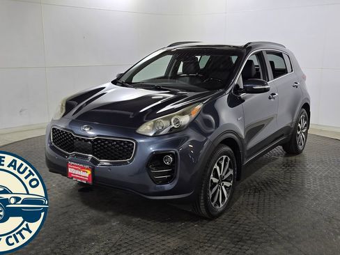 Used 2018 Kia Sportage EX w/ Option Group 040 AWD/4WD image 3