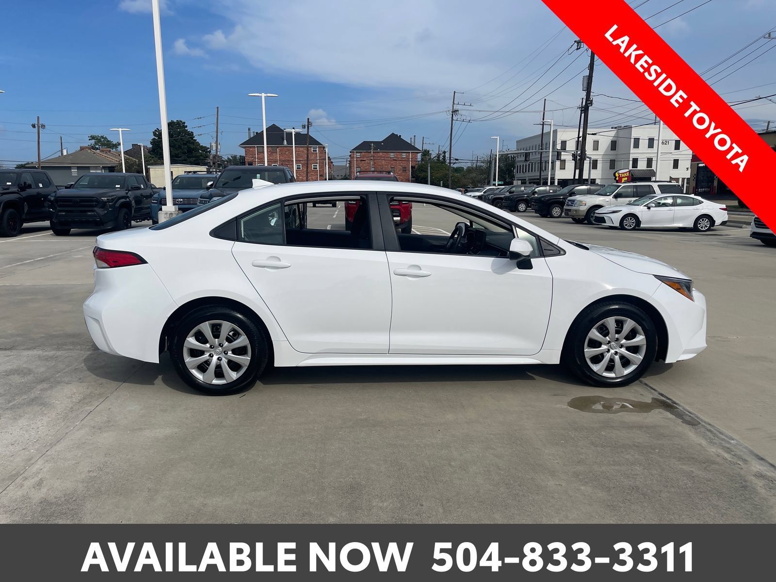 Used 2026 Toyota Corolla LE FWD image 6