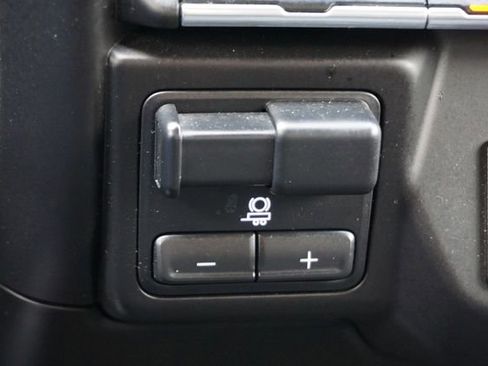 Used 2021 Chevrolet Silverado 1500 RST w/ Z71 Off-Road Package AWD/4WD image 12