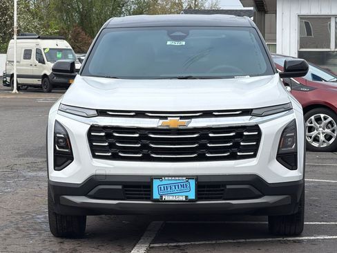 New 2026 Chevrolet Equinox LT w/ Convenience Package II AWD/4WD image 6