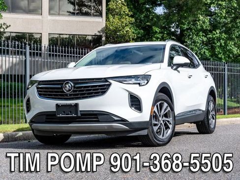 Used 2022 Buick Envision Essence w/ Technology Package I FWD image 2