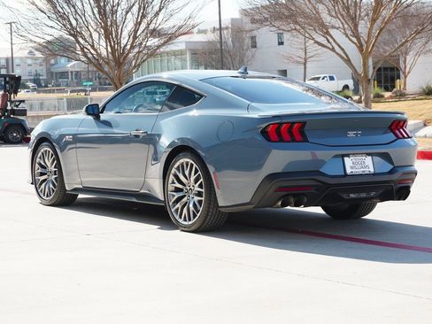 Used 2024 Ford Mustang GT Premium image 3