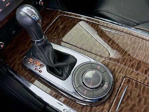 Used 2018 Nissan Armada Platinum w/ Captain Seat Package image 20