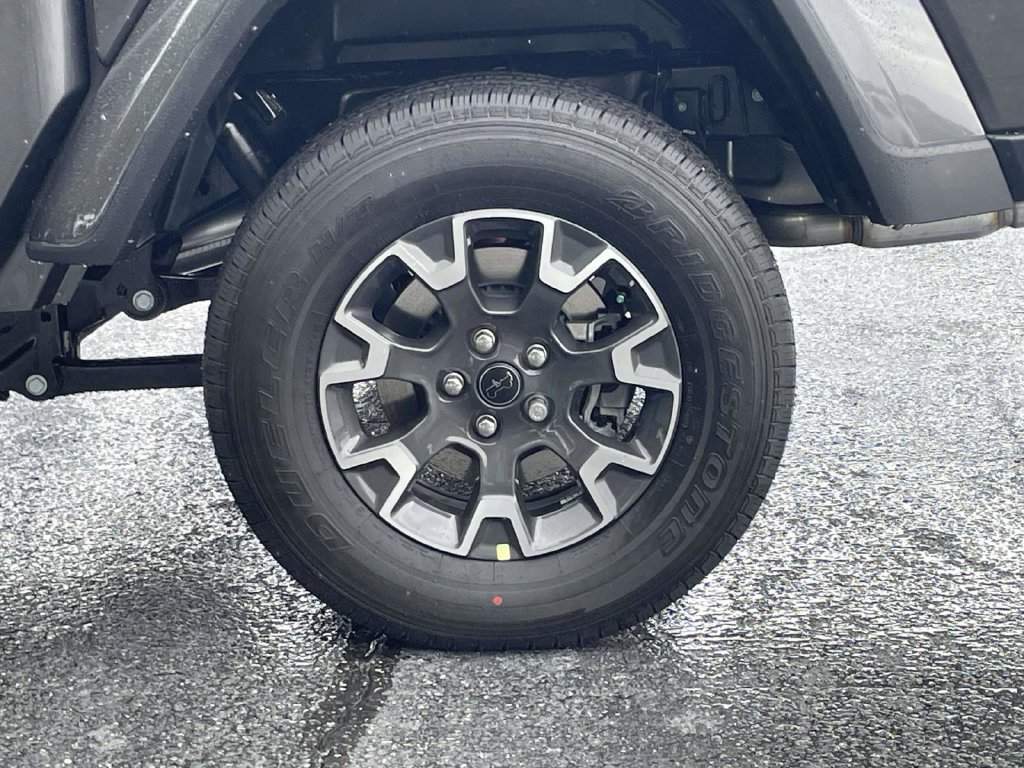 New 2026 Jeep Gladiator Sport AWD/4WD image 12