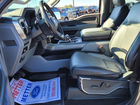 Used 2023 Ford F150 Lariat w/ Max Trailer Tow Package image 5