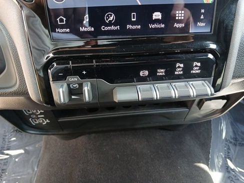 Used 2026 RAM 2500 Tradesman AWD/4WD image 40