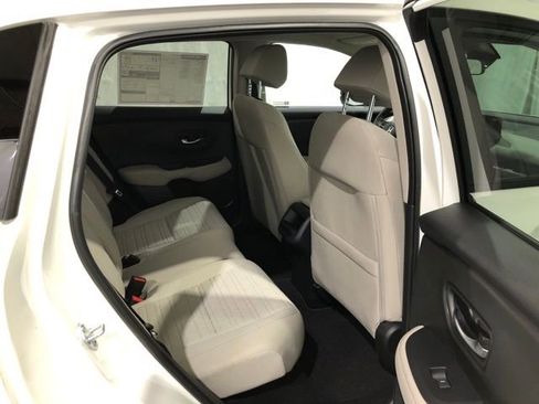 New 2026 Honda HR-V LX image 9