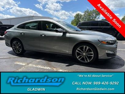 Used 2025 Chevrolet Malibu LT
