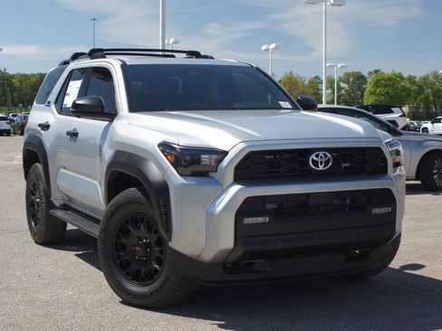 Used 2026 Toyota 4Runner TRD Sport AWD/4WD image 7