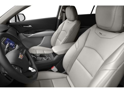 Certified 2023 Cadillac XT4 Premium Luxury AWD/4WD image 6