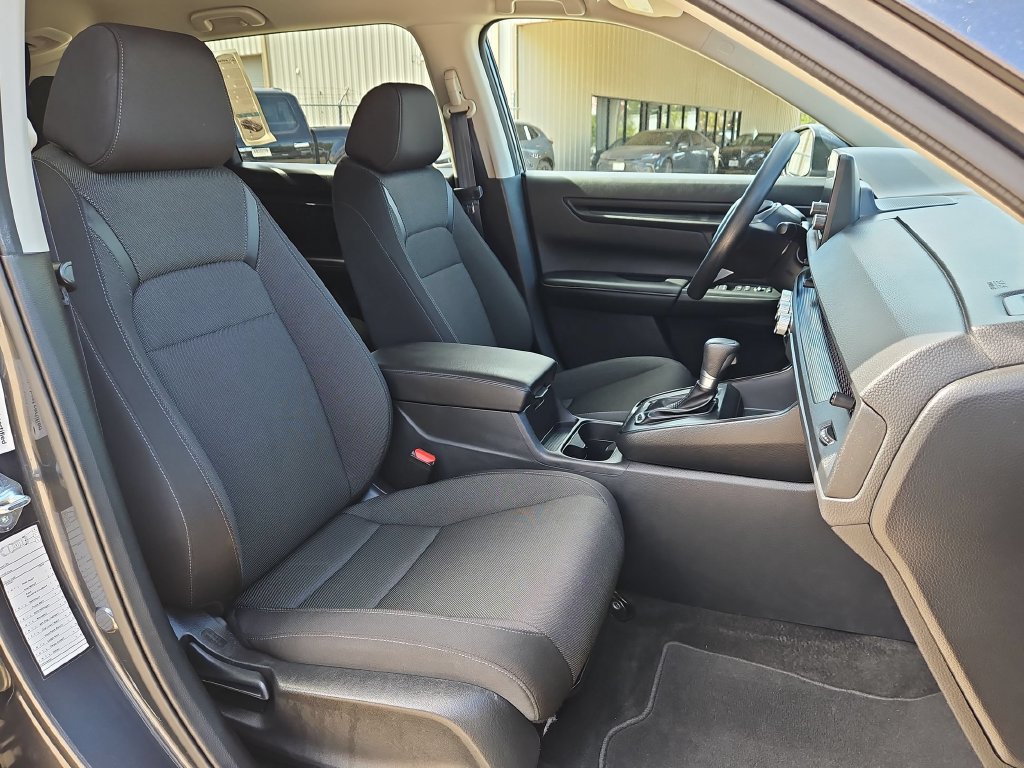 Used 2025 Honda CR-V LX image 31