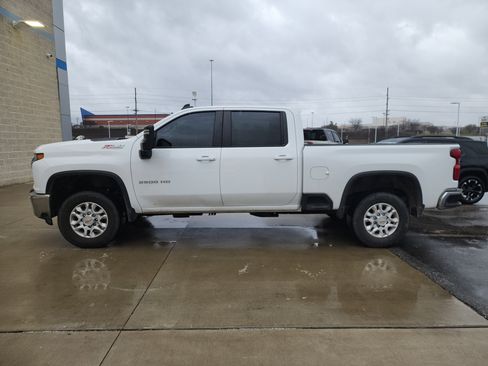 Used 2023 Chevrolet Silverado 2500 LT w/ All Star Edition image 6