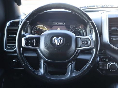 Used 2019 RAM 1500 Big Horn AWD/4WD image 18