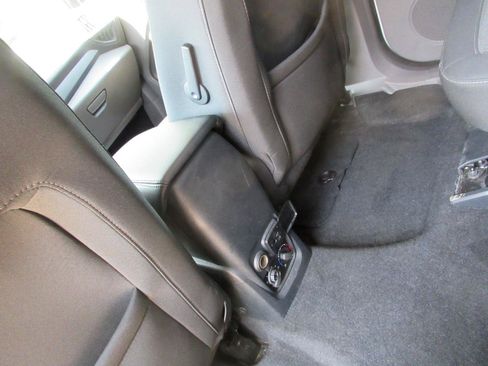 Used 2022 Ford Transit Connect XLT FWD image 34