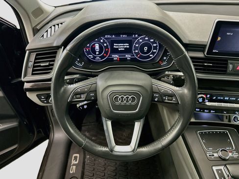 Used 2019 Audi Q5 2.0T Premium Plus w/ Premium Plus Package AWD/4WD image 18