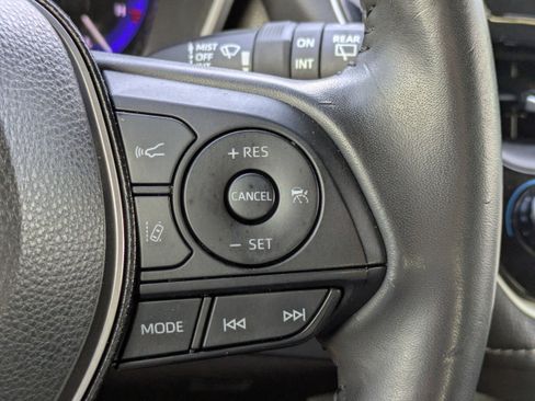 Used 2021 Toyota Corolla XSE image 31